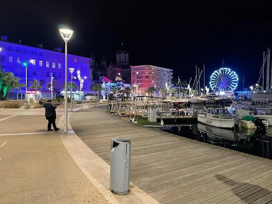 Villa Familiale Dans Un Quartier Residentiel Saint-Raphaël 0*,  Γαλλία