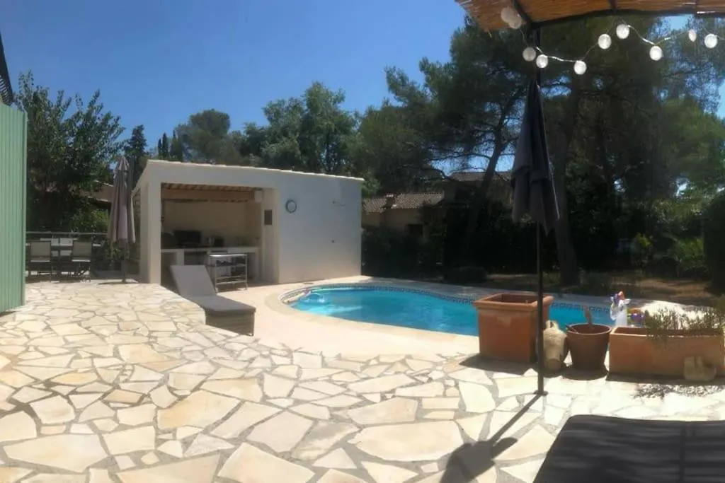 Villa Familiale Dans Un Quartier Residentiel Saint-Raphaël