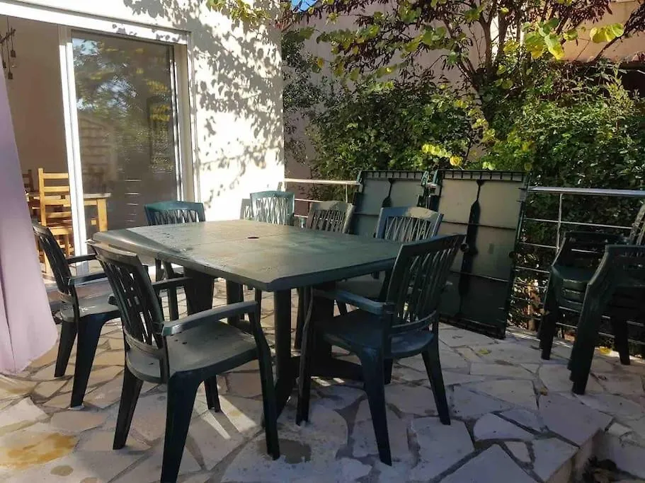 Villa Familiale Dans Un Quartier Residentiel Saint-Raphael  0*, Saint-Raphael (Var)